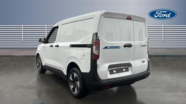 Ford Transit Courier E-Transit Courier 100kW 43kWh Trend Van Auto